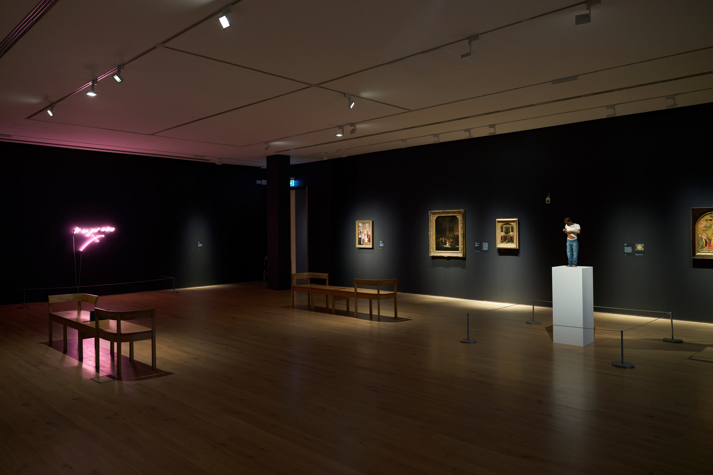 York_Art_Gallery_Exhibition_Design_11-scaled.jpg